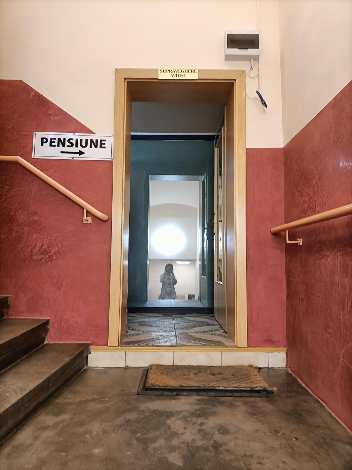 Casa Heidi Hotel Timisoara Bagian luar foto