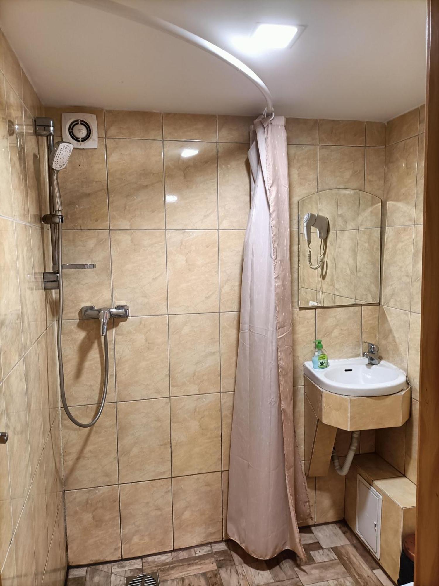 Casa Heidi Hotel Timisoara Bagian luar foto